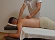 Mann bei der Massage